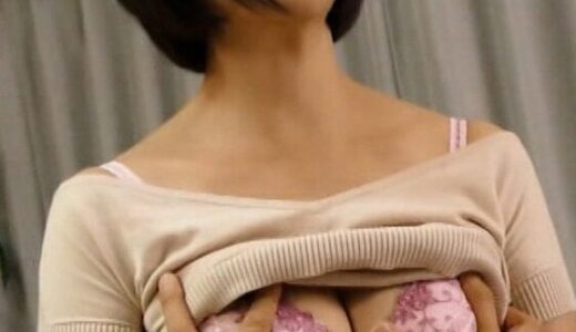 【 h_1724m745g00006】主婦中出しスレンダー巨乳熟女がリビングでAV見ながら我慢できずに淫乱中出しSEX！